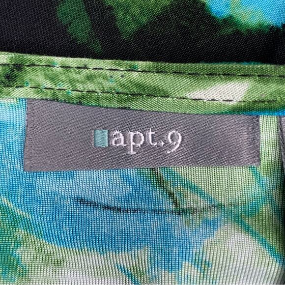 Apt. 9 Blouse Long Sleeve Roses Print Black and Green Pullover Size XL - Picture 7 of 10